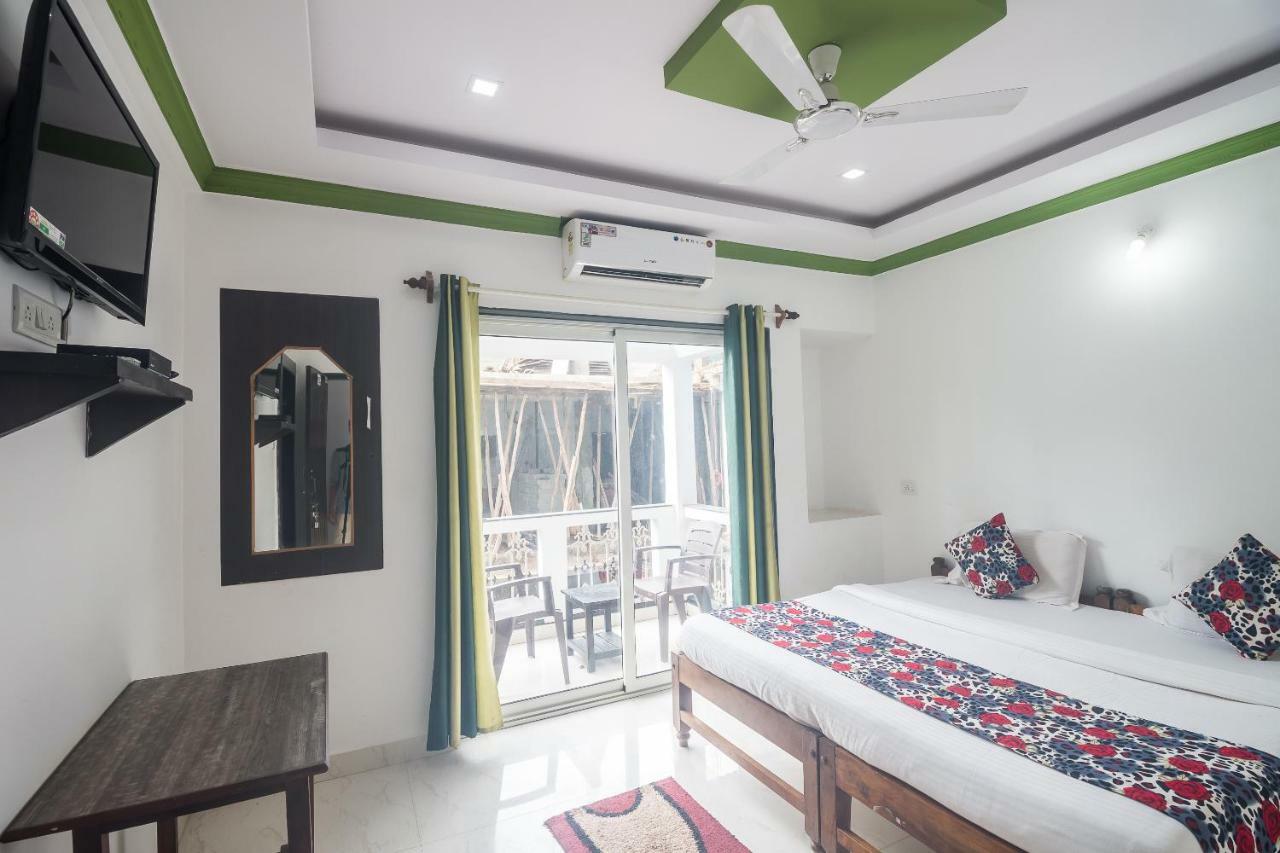 Hotel Queen Of Queen'S Calangute Exterior foto
